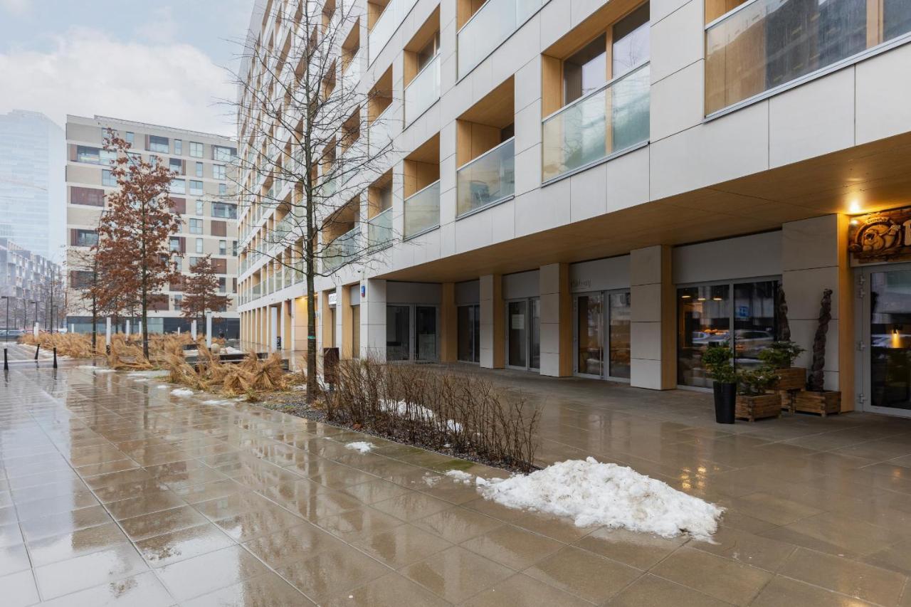 Cozy Apartments With Parking In The 19Th District By Noclegi Renters Warsawa Bagian luar foto