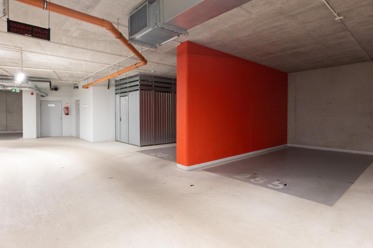 Cozy Apartments With Parking In The 19Th District By Noclegi Renters Warsawa Bagian luar foto