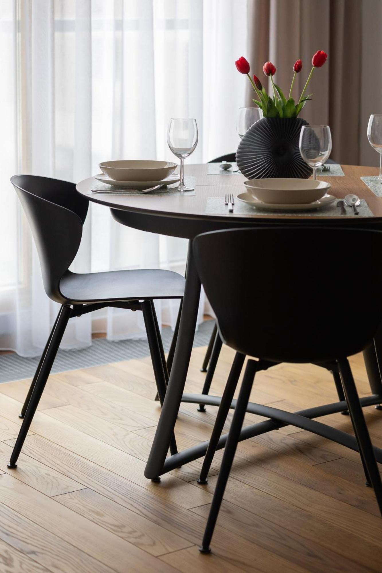 Cozy Apartments With Parking In The 19Th District By Noclegi Renters Warsawa Bagian luar foto